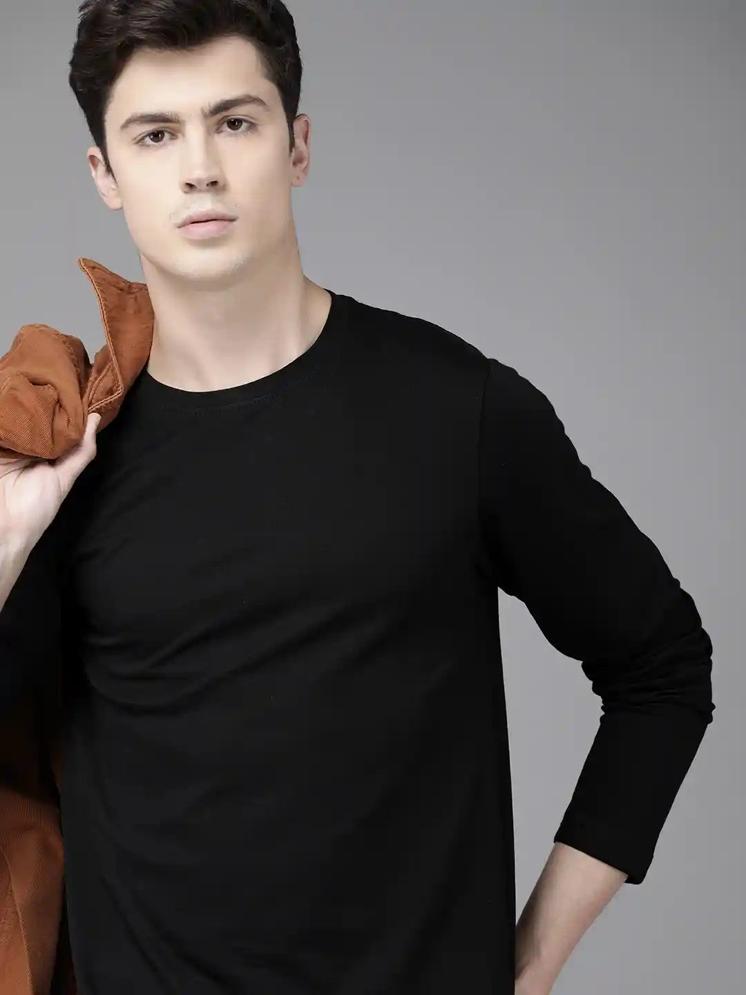 Roadster Men Black High-Low Cotton T-shirt