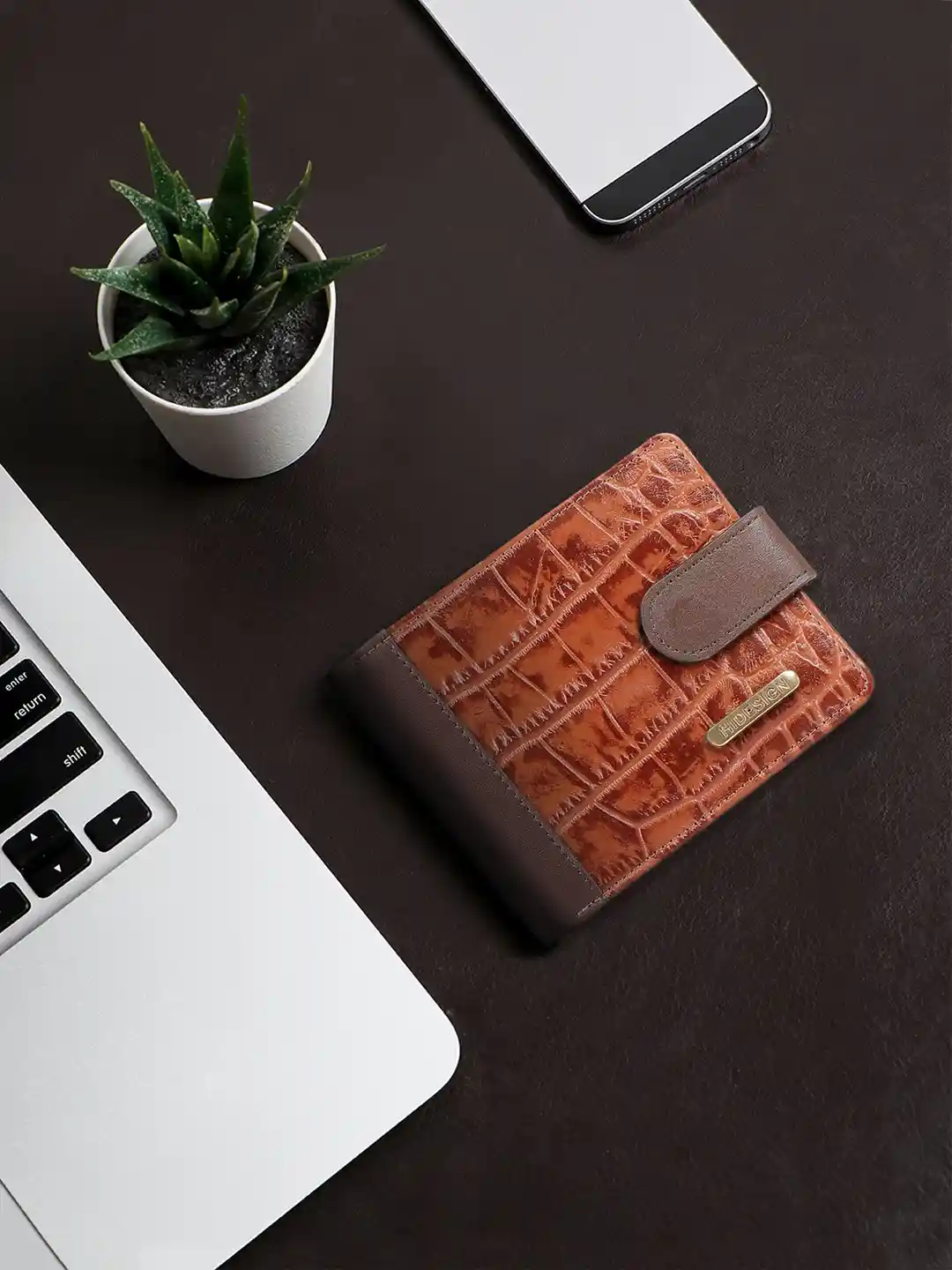 Hidesign Men Brown Crocodile Skin Textured Two Fold Leather Wallet
