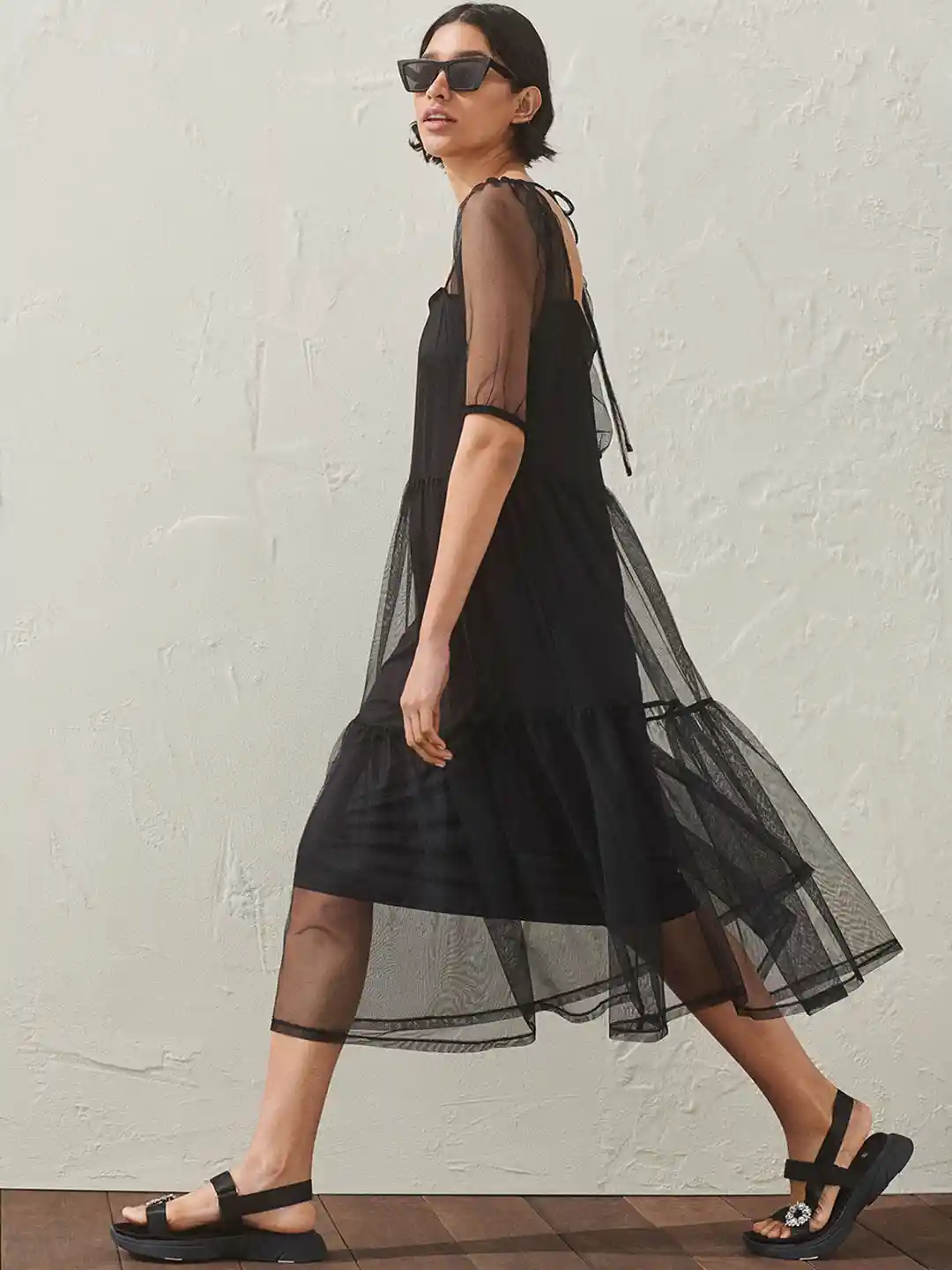 Buy H&M Women Black Solid Puff-Sleeved Mesh Dress Dresses for