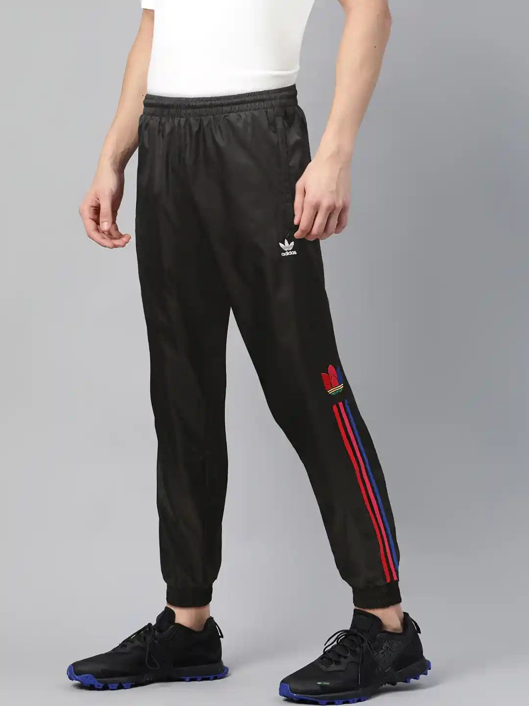 Tracksuit Bottoms Adidas Originals Trefoil Stripes Jogging Pants - Main Image