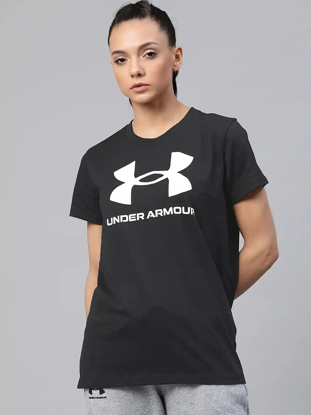 UNDER ARMOUR Women Black White Live Sportstyle Graphic Brand Logo Print  T-shirt
