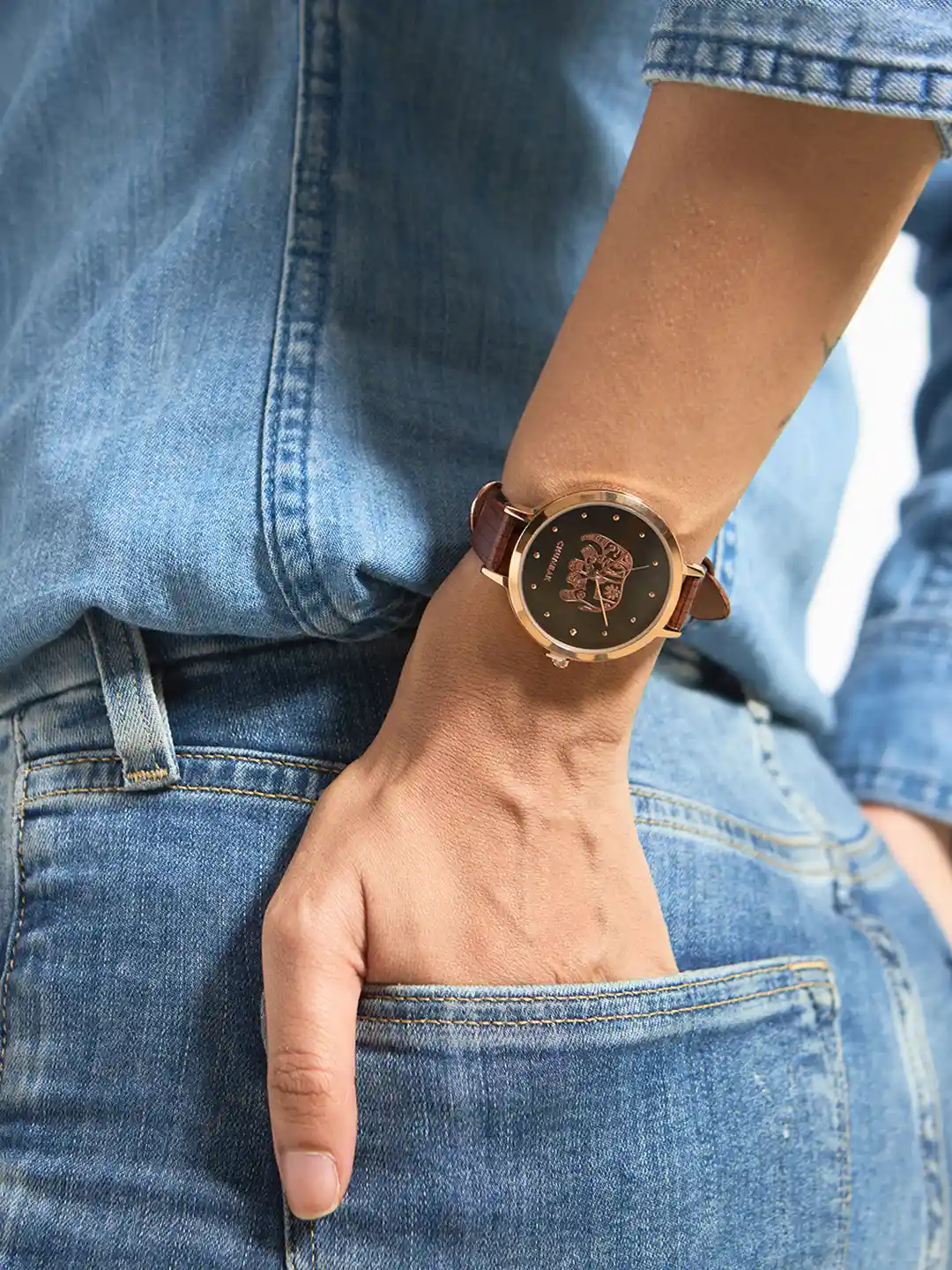 Buy TEAL BY CHUMBAK Women Brown Analogue Watch With Bracelet Set