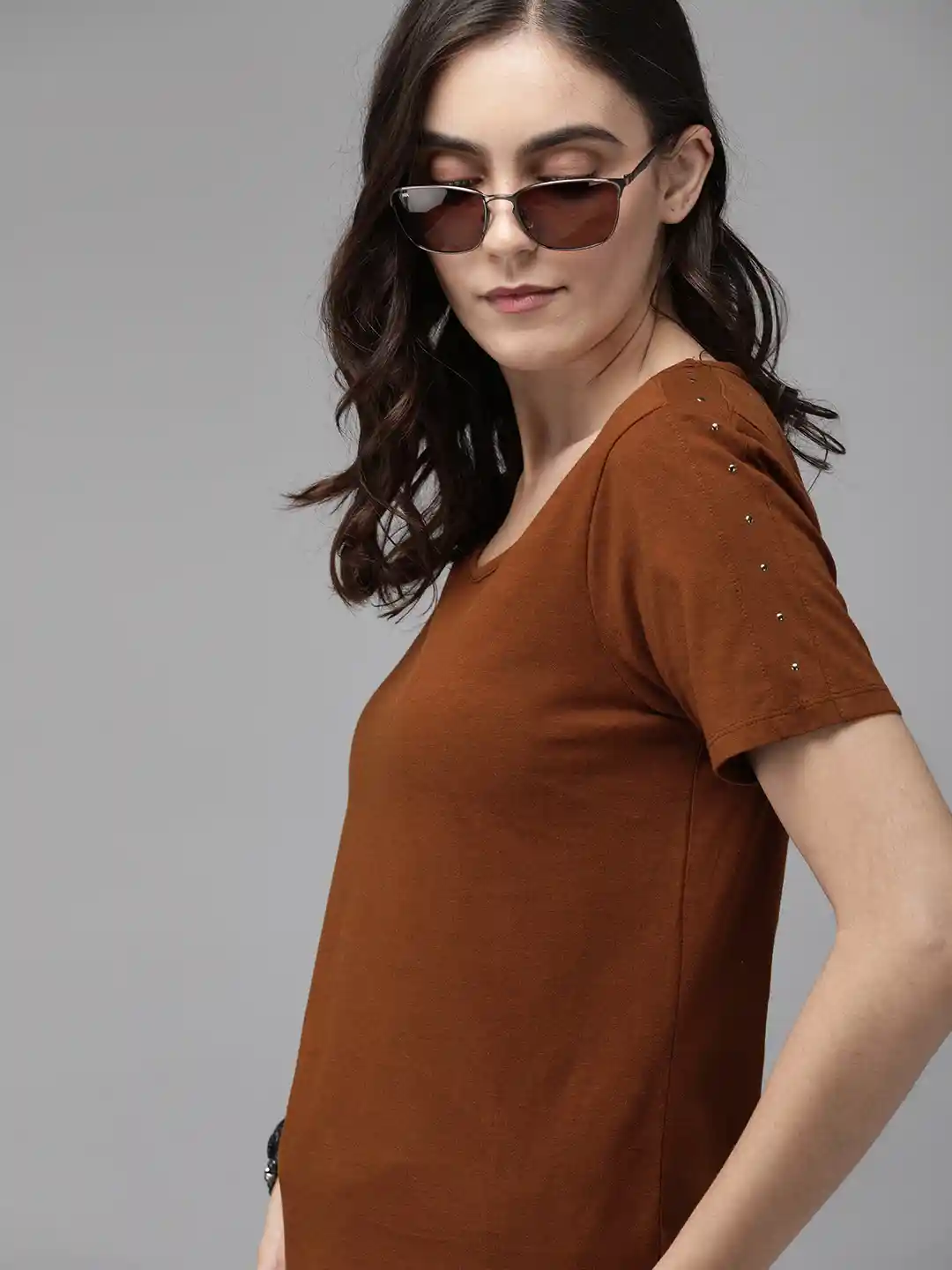 Buy Roadster Women Brown Solid Round Neck Pure Cotton T-shirt