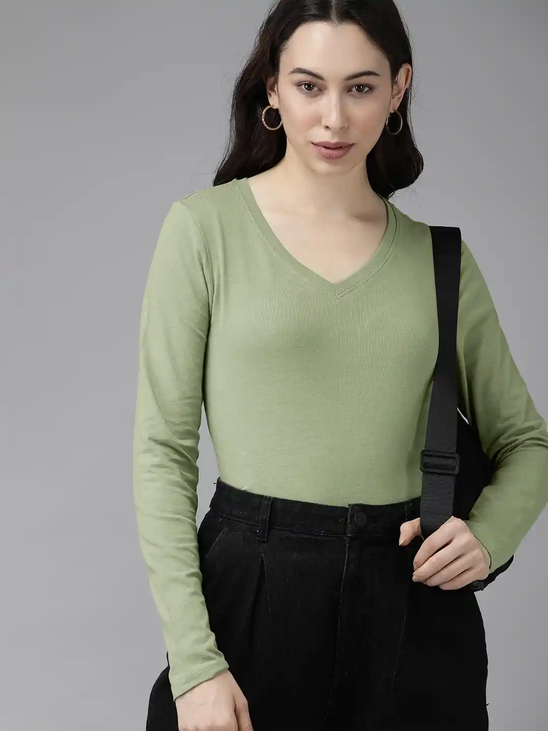 The Roadster Lifestyle Co Women Sea Green V-Neck Pure Cotton T-shirt - Main Image