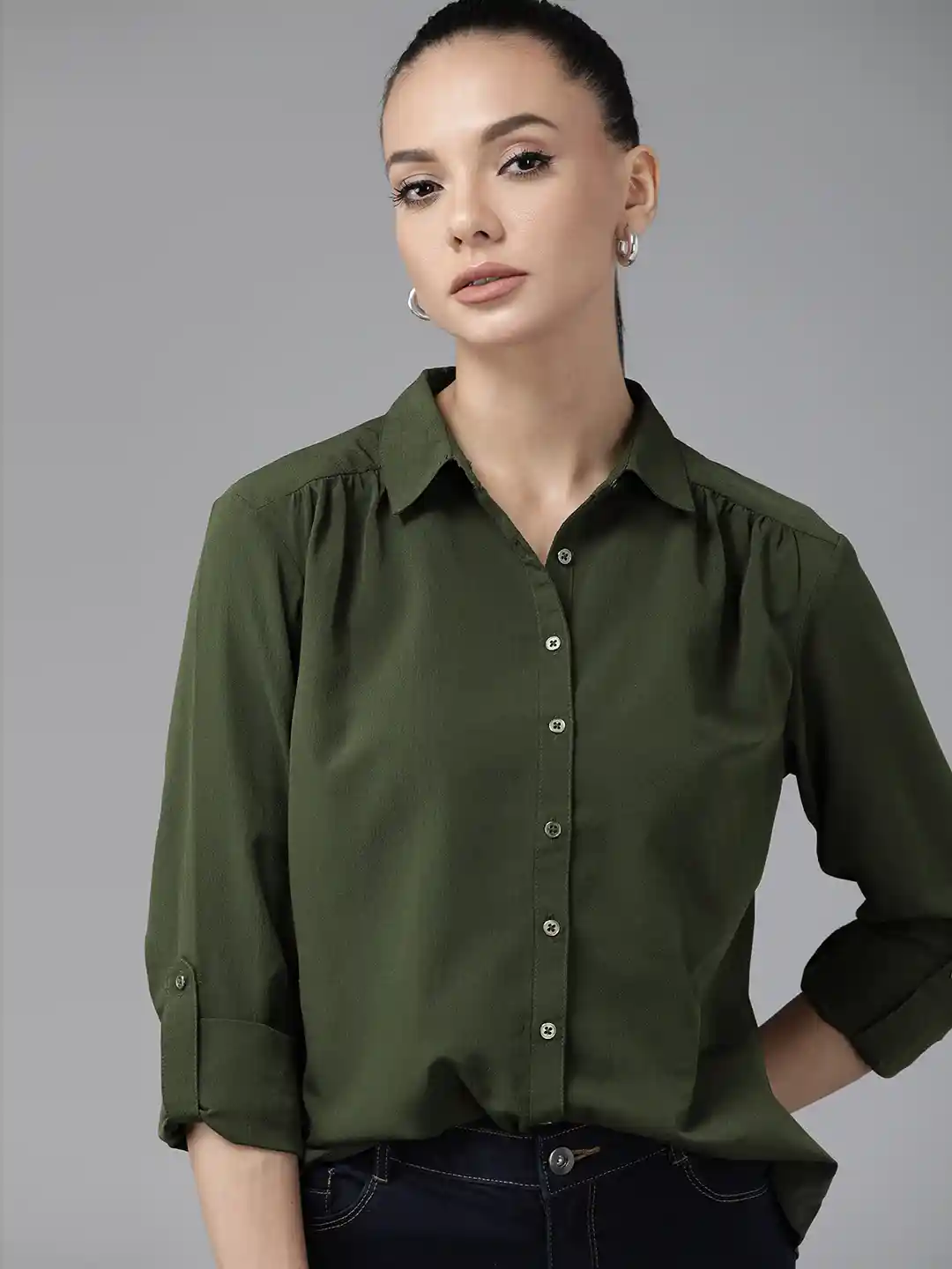 The Roadster Lifestyle Co Women Olive Green Solid Casual Shirt