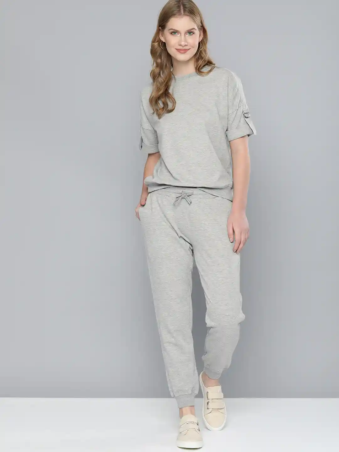Grey Sweatpants Shirt On Joggers Grey Sweatpants Outfit Black