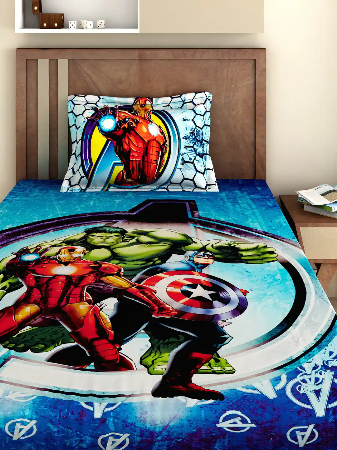 Buy BOMBAY DYEING Spiderman Multicoloured 220 TC Cotton Single