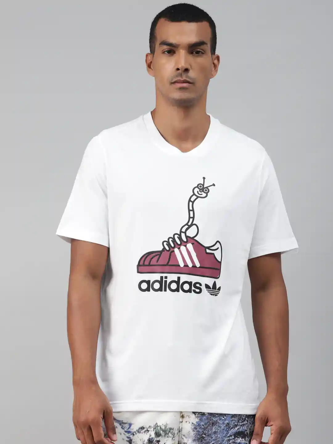 Buy ADIDAS Originals Men White Worm Shoe Print Pure Cotton T-shirt