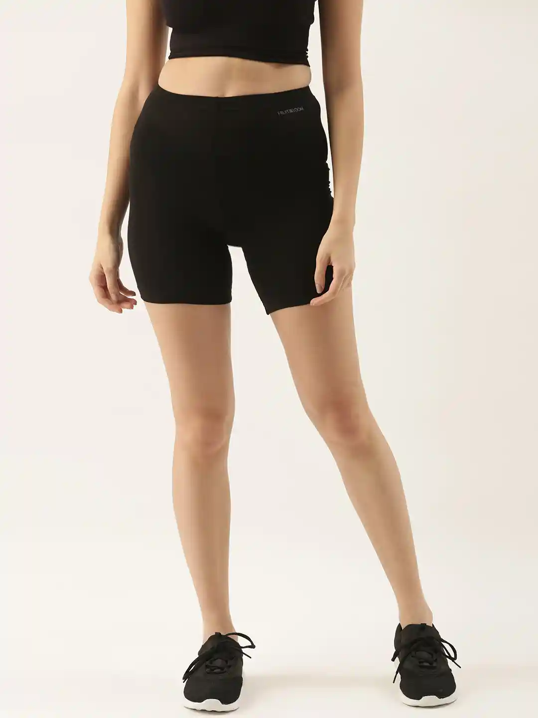 Buy Fruit of the loom Women Black Slim Fit Mid-Rise Cycling Sports