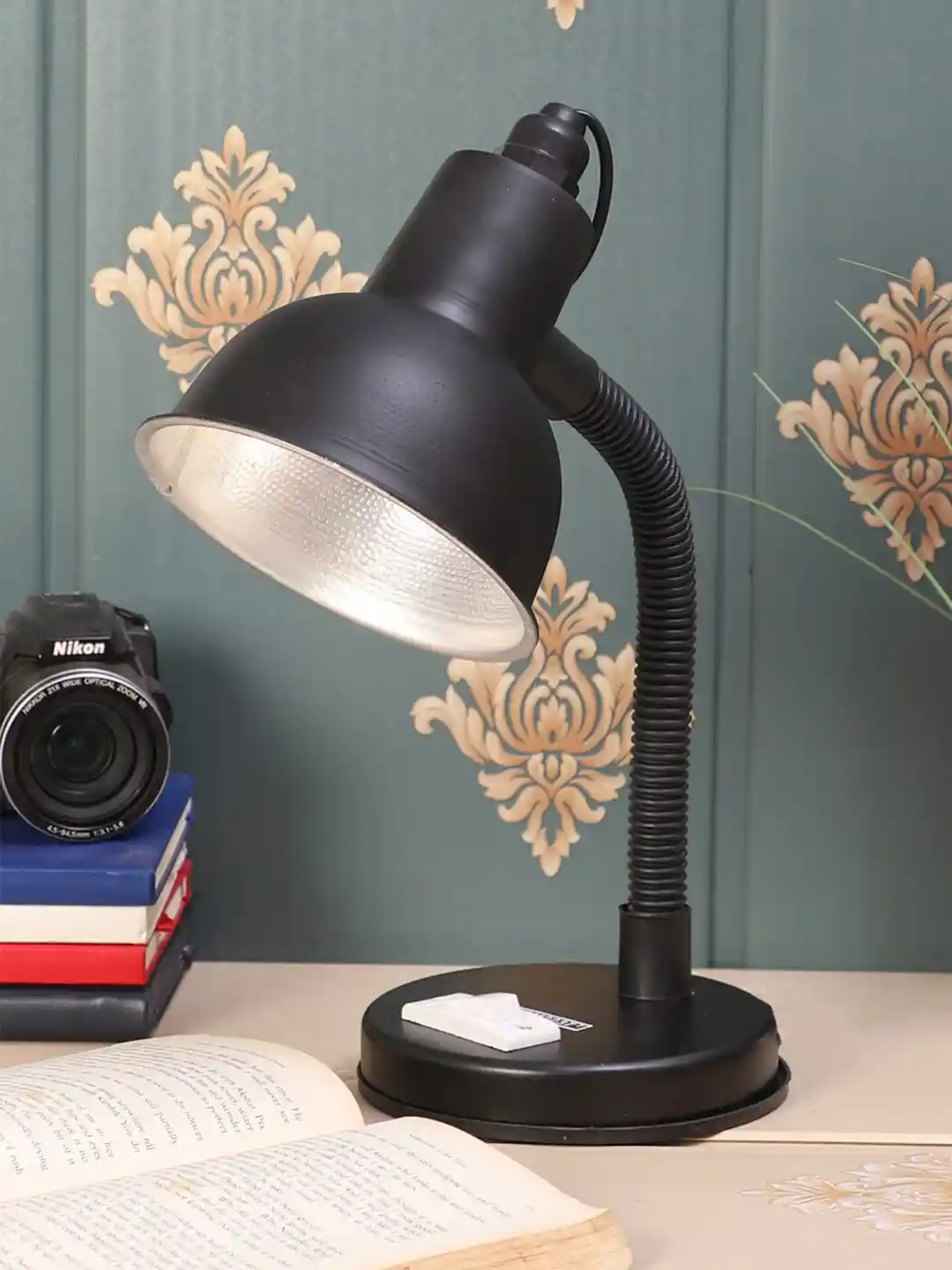 Buy MFD HOME FURNISHING Black Solid Traditional Study Lamp Table