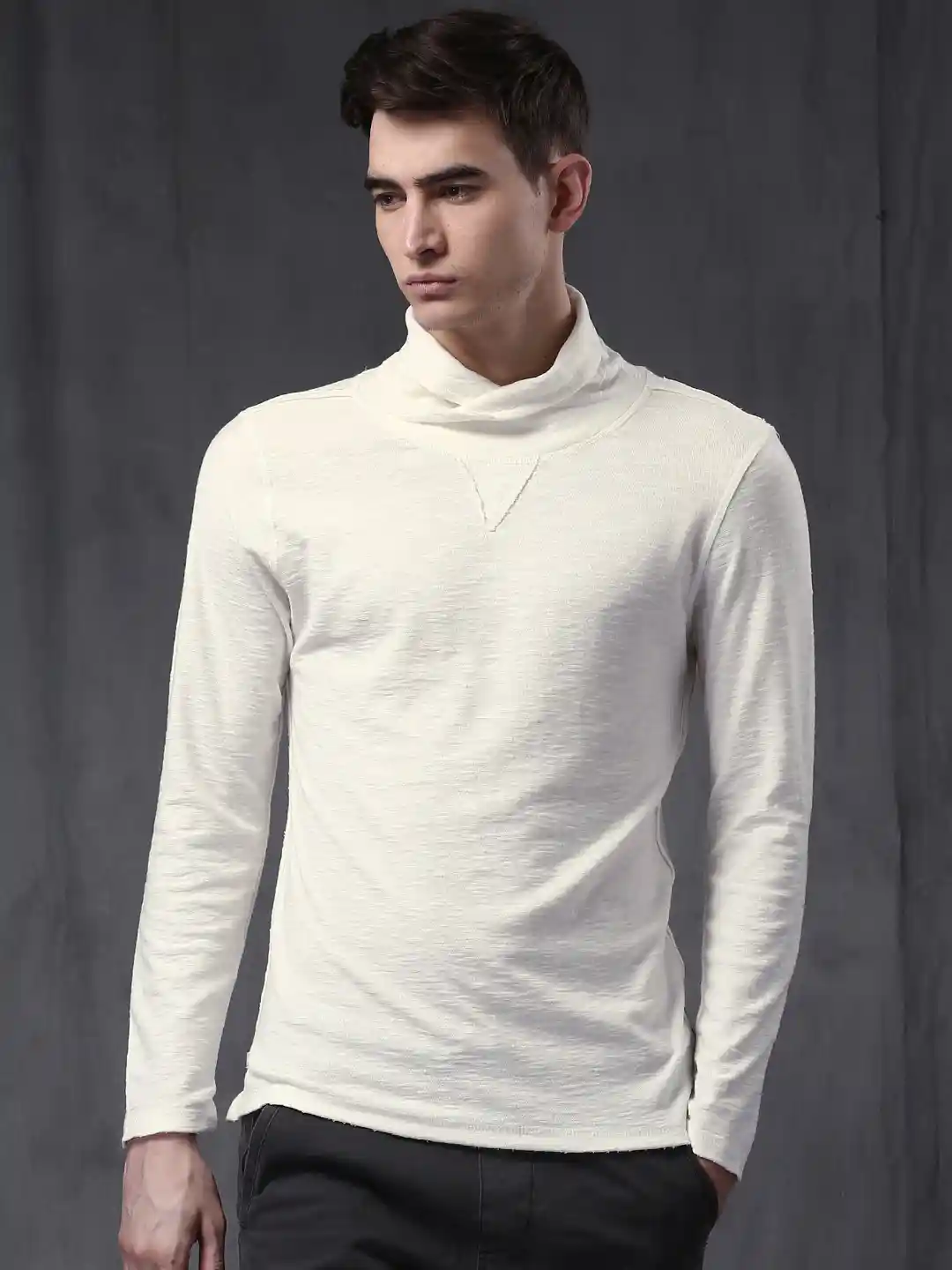Buy WROGN Men Off-White Solid Turtle Neck Pure Cotton T-shirt