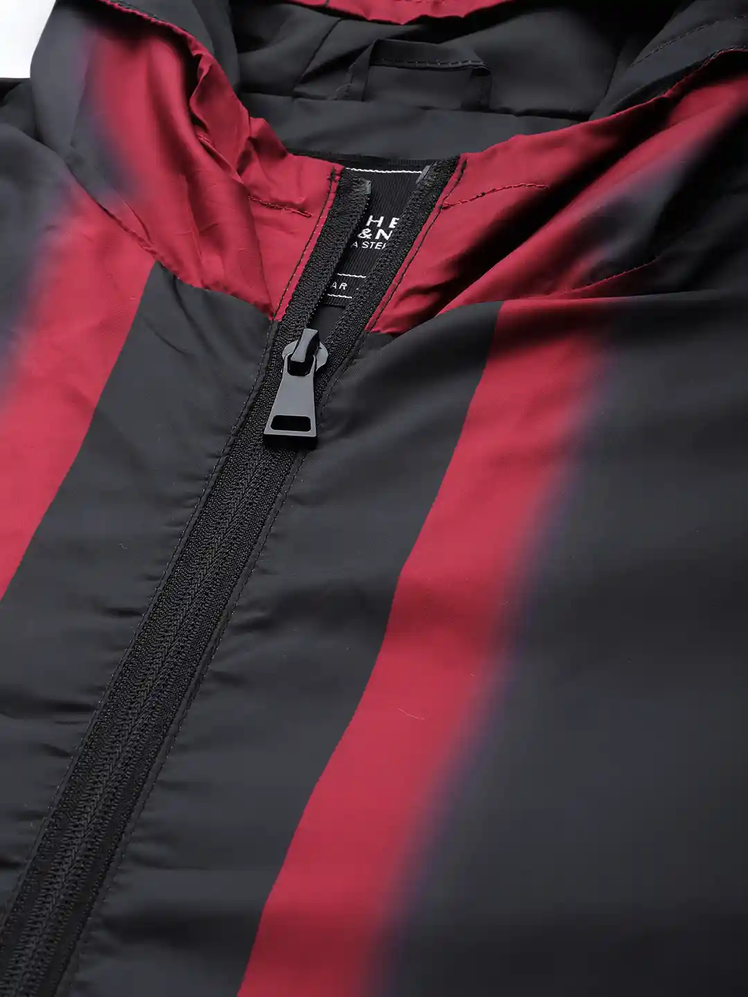 Buy HERE&NOW Men Black Maroon Solid Hooded Jacket Jackets for