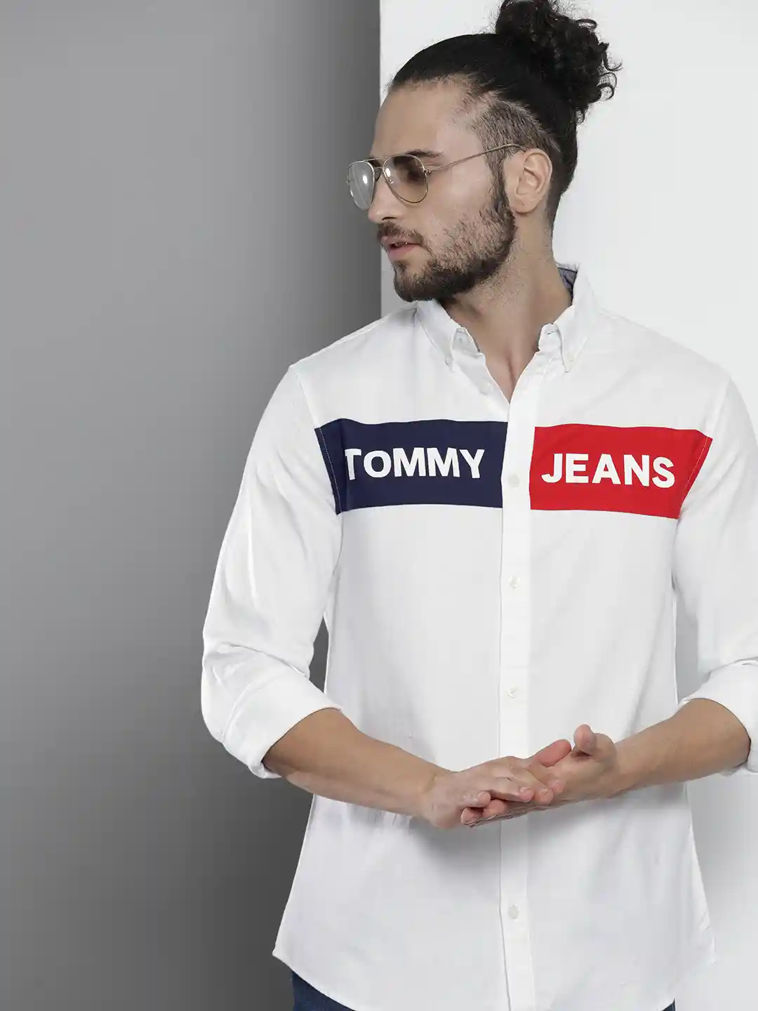 Buy Tommy Hilfiger Men White Slim Fit Colourblocked Casual Shirt