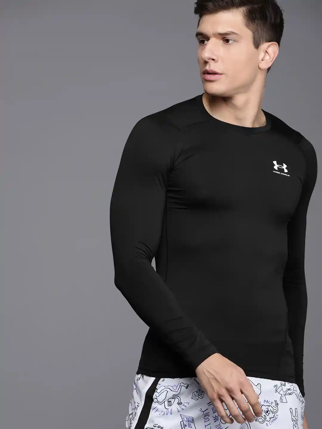 UNDER ARMOUR Men Black Brand Logo Compression Heat Gear Armour Training or  Gym T-shirt