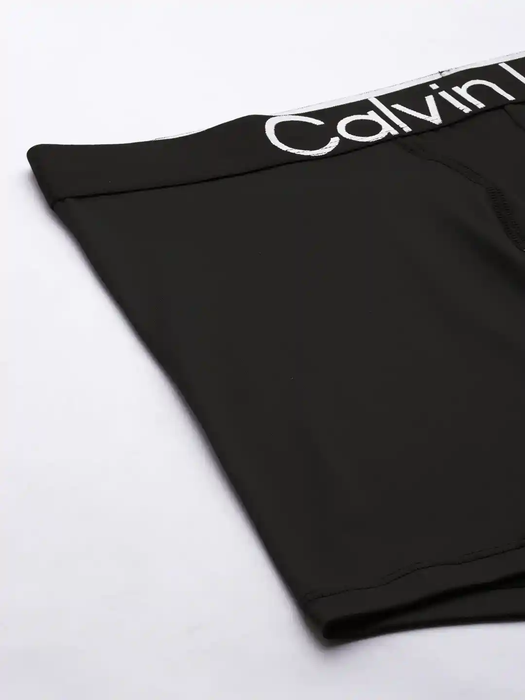 Buy Calvin Klein Underwear Men Black Solid Boxer Briefs