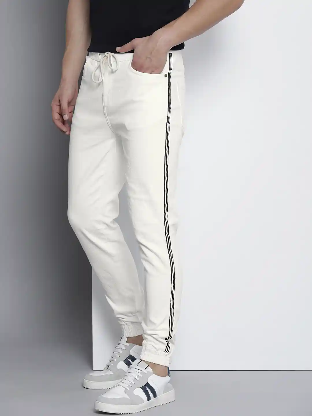 Buy The Indian Garage Co Men White Jogger with Side Stripe Jeans