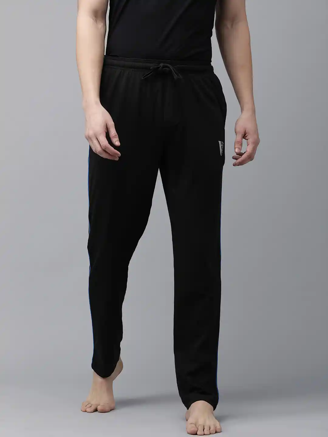 Buy Van Heusen Innerwear Athleisure Smart Tech Easy Stain Release