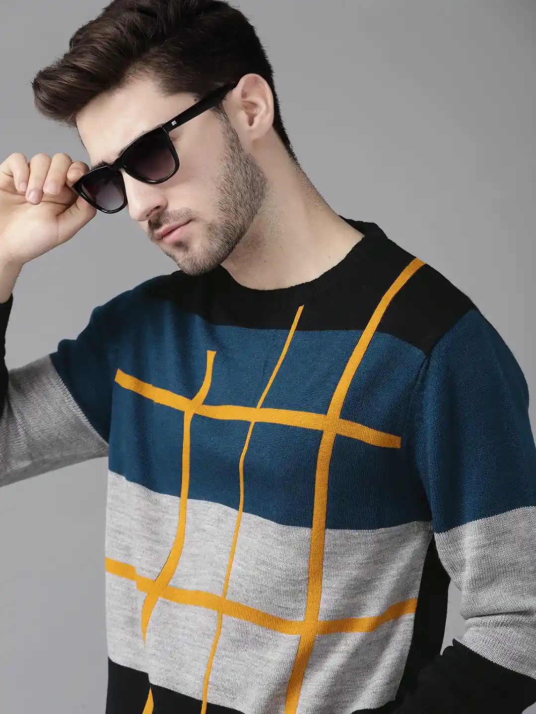 Buy The Roadster Lifestyle Co Men Teal & Grey Colourblocked