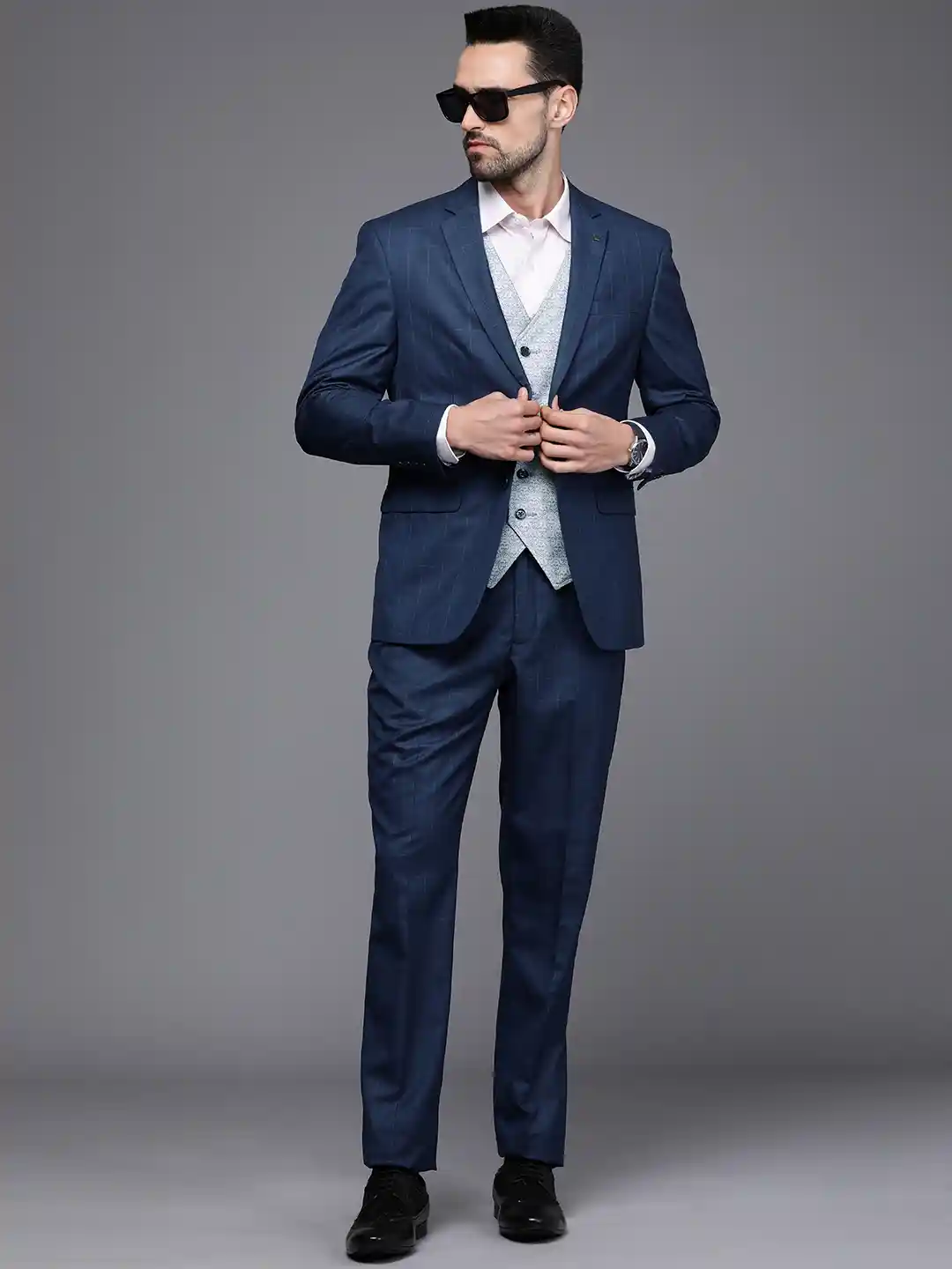 Louis Philippe Men Navy Blue Checked Double-Breasted Slim Fit Formal  Three-Piece Suit