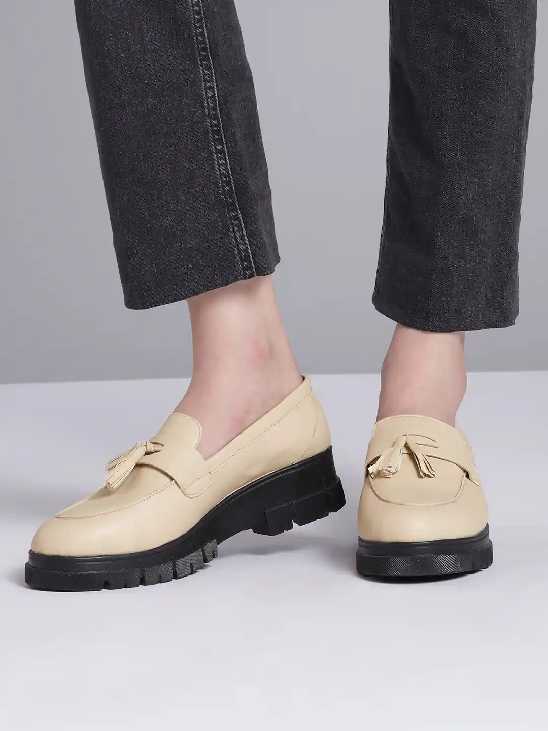 Buy Roadster Women Beige Solid Tasseled Platform Penny Loafers