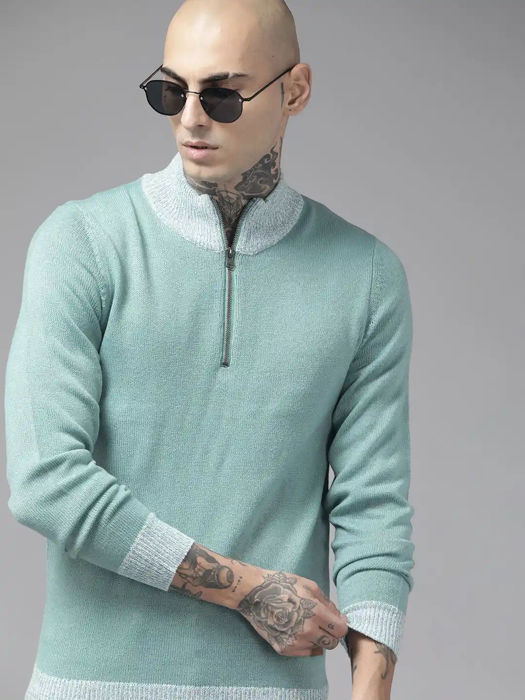 The Roadster Lifestyle Men Blue Solid Acrylic Half-Zipper Pullover