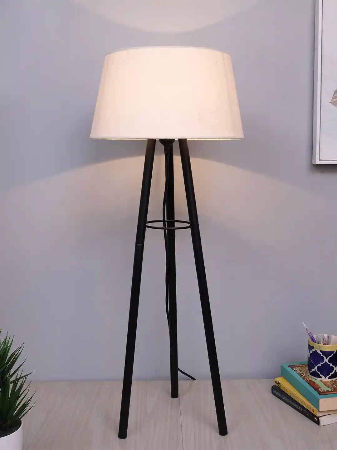 Buy Homesake Black Metal Tripod Table Lamp With Khadi Shade