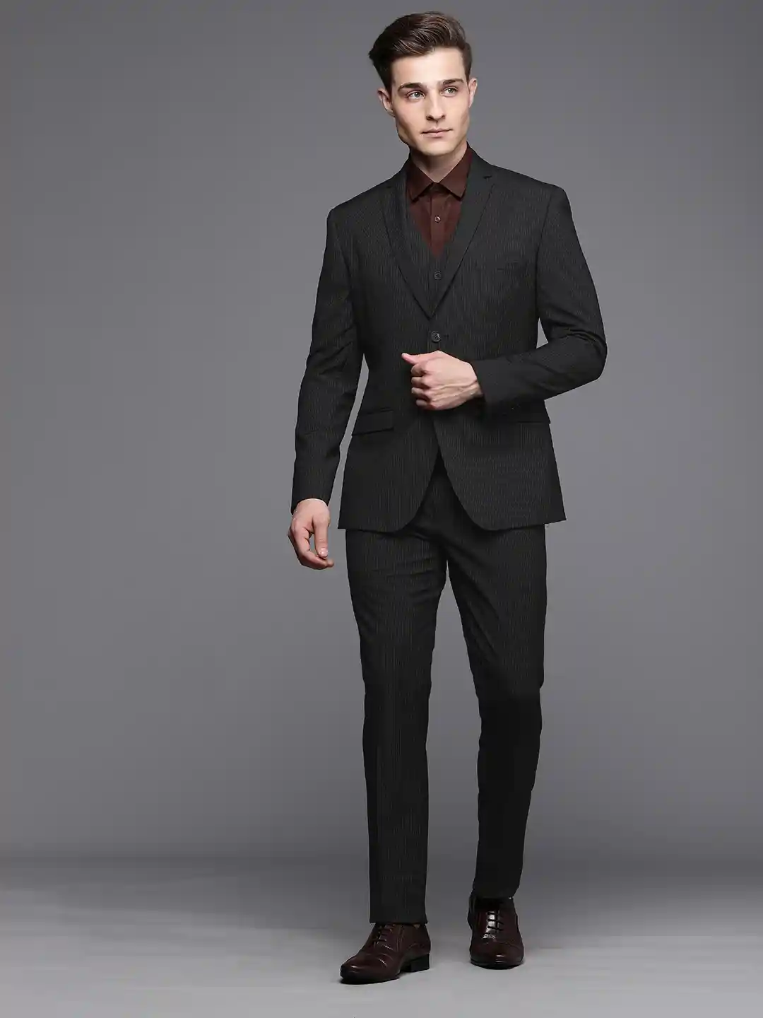 Buy Theme Men Black Grey Striped Single-Breasted Slim Fit