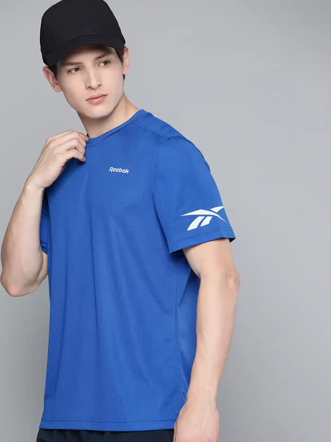 Buy Reebok Men Blue FON Mesh RBK- SPEEDWICK Training T-shirt