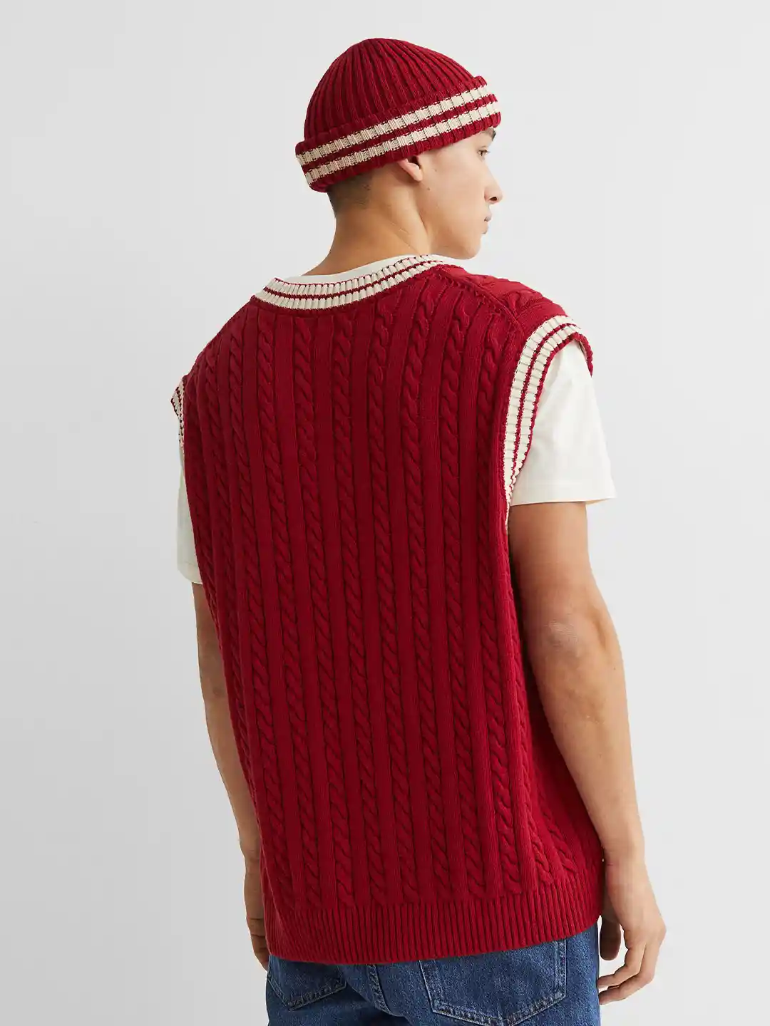 Myntra Sweater Vest Urbanic Buy URBANIC Women Cable Knit Sweater