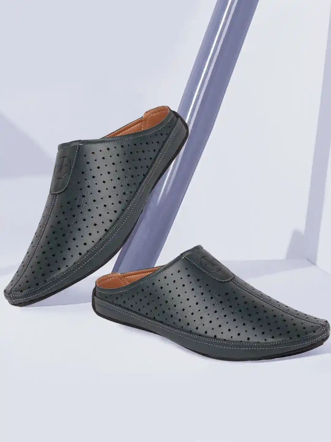 靴 MONOCHROME SNEAKER MULES Buy FAUSTO Men Blue Perforations PU Slip-On Mule Sneakers - Casual