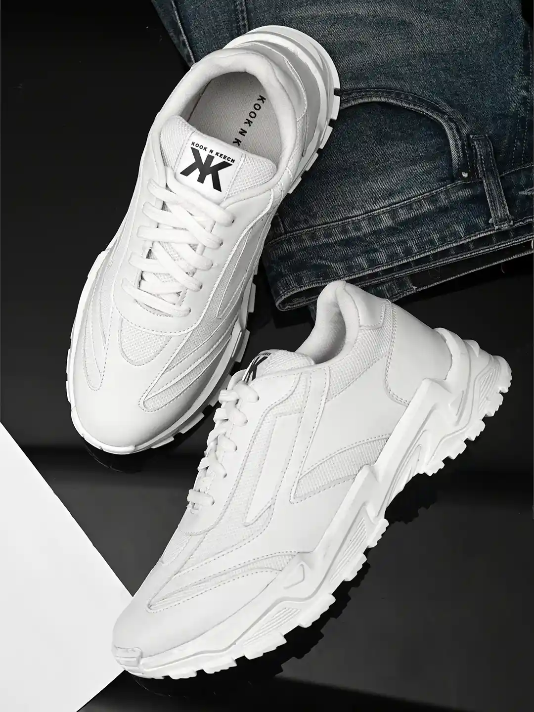 Kook N Keech Men White Woven Design Sneakers