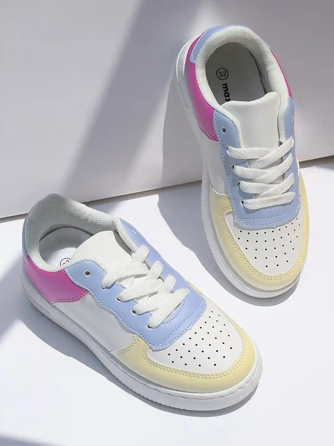 Buy max Girls White Perforated Under Sunlight Colour Changing Lace