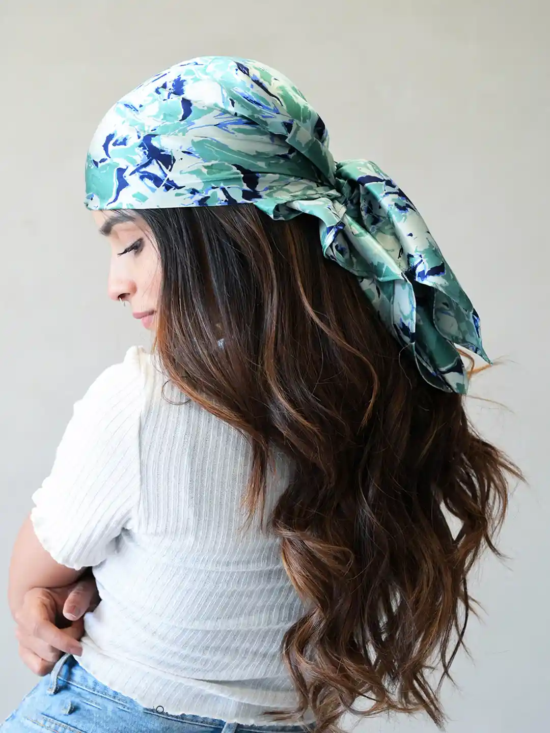 Buy HAIR DRAMA Women Green White Abstract Patterned Bandana