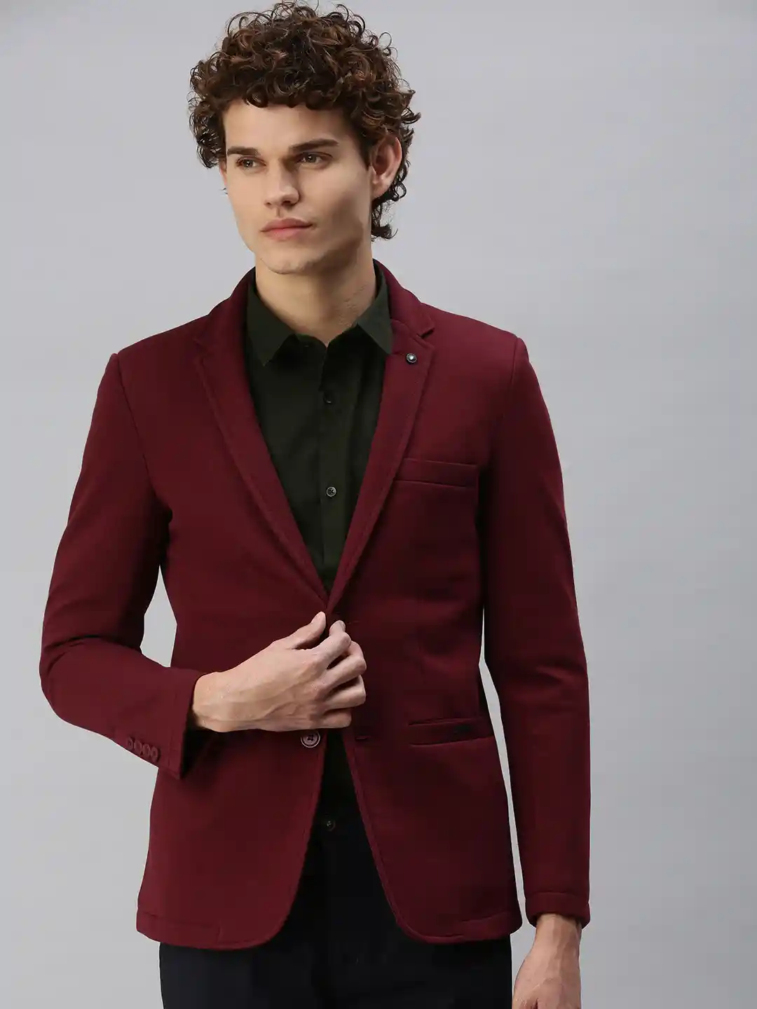 SHOWOFF Men Maroon Solid Casual Single-Breasted Slim-Fit Blazer