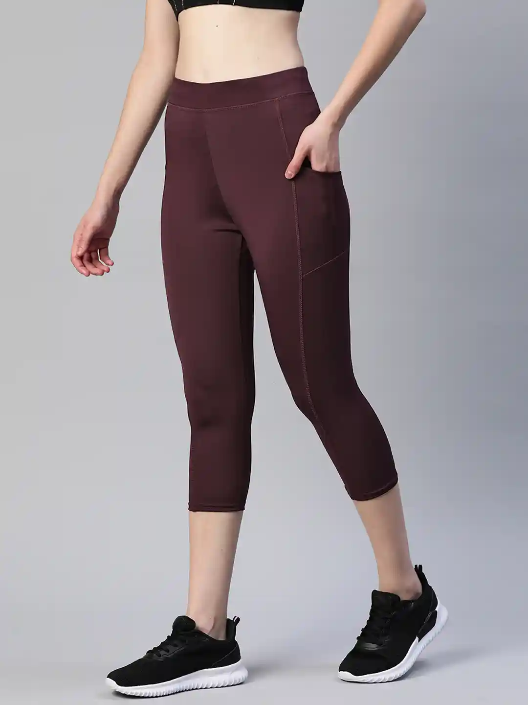 Blinkin Women Maroon Rapid Dry 3/4th Tights With Side Pockets