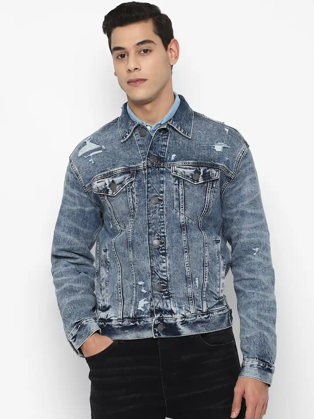 Buy AMERICAN EAGLE OUTFITTERS Men Blue Washed Denim Jacket