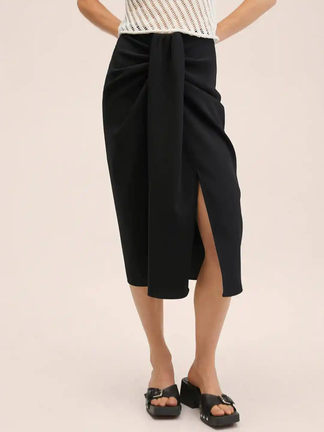 Buy MANGO Black Solid Knot Detail Pleated Casual Pencil Midi Skirt