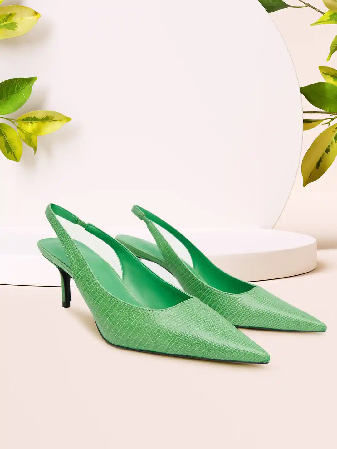 Buy MANGO Women Green Snakeskin Textured Pumps Heels for Women - Main Image