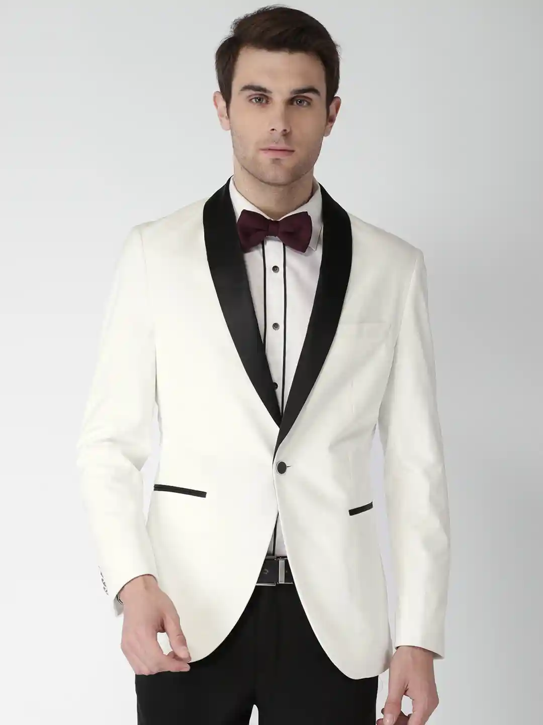 Buy INVICTUS Men White Slim Fit Single-Breasted Party Tuxedo