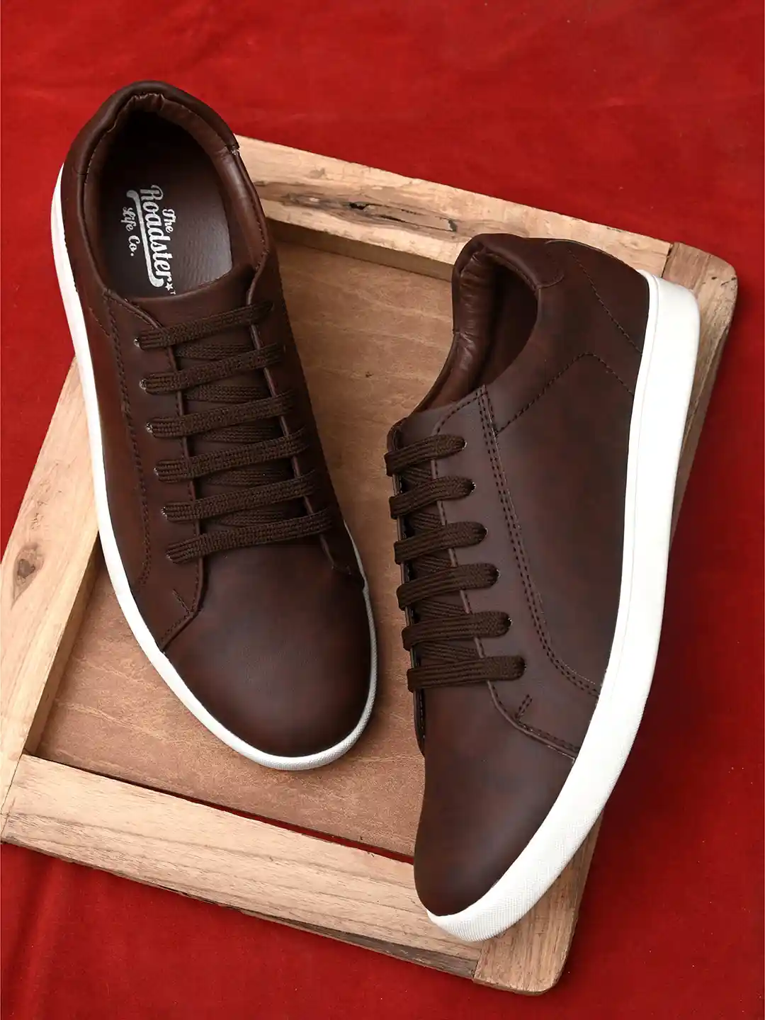 Brown Best Looking Mens Sneakers Buy Men's Casual Sneakers WY3344 - Main Image