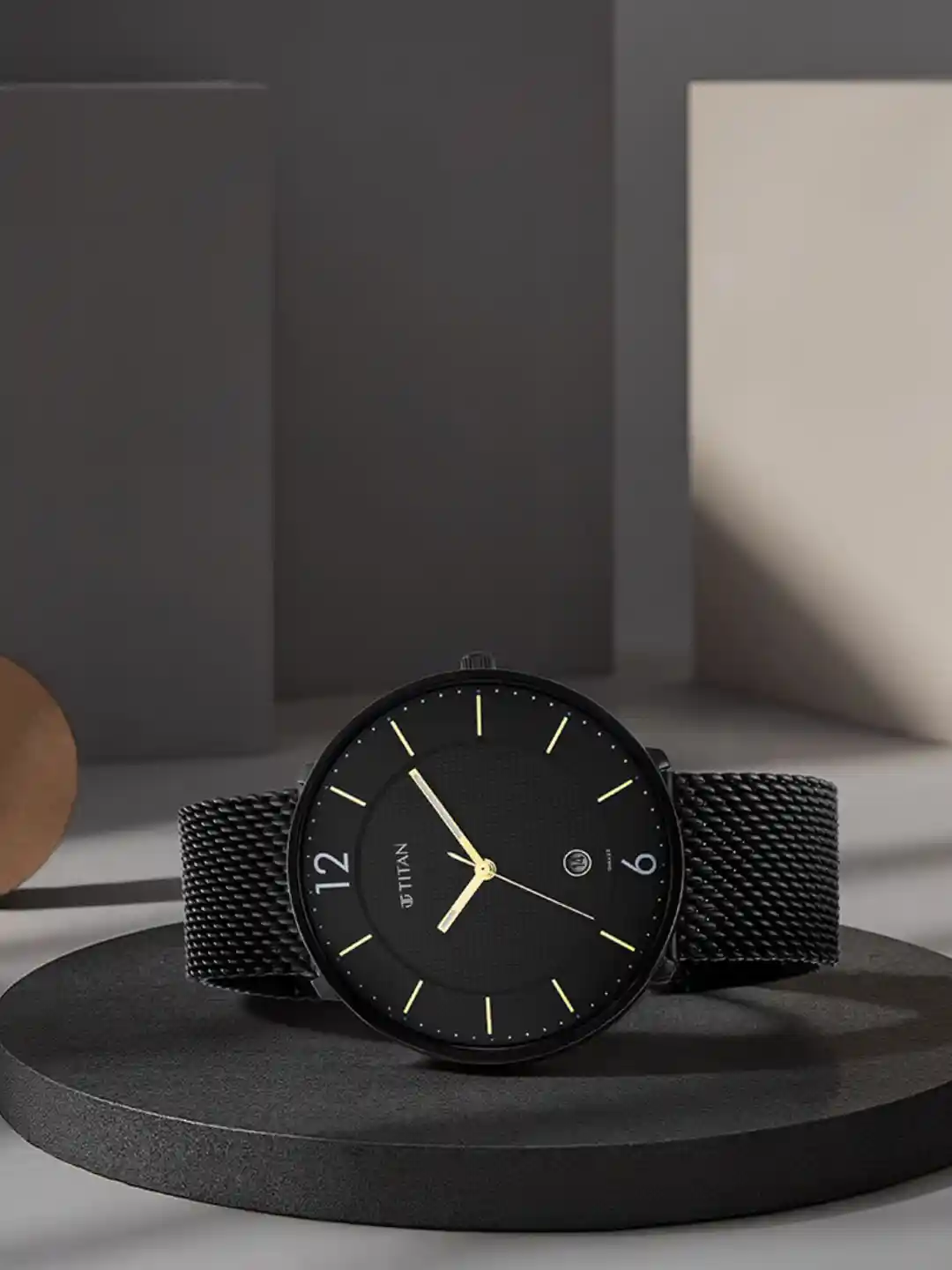mesh strap women's black metal strap watches