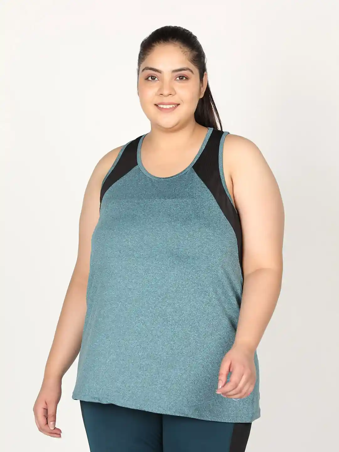 Buy CHKOKKO Plus Women Green Black Colourblocked Sleeveless Round