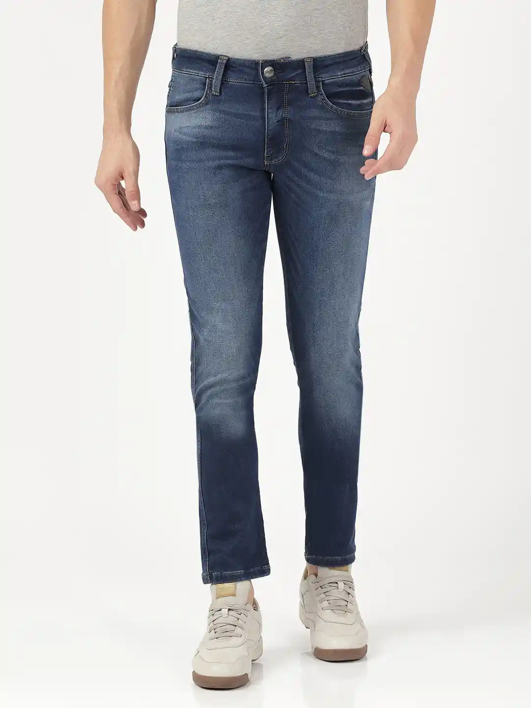 Wrangler Men Blue Vegas Skinny Fit Low-Rise Heavy Fade Stretchable Jeans