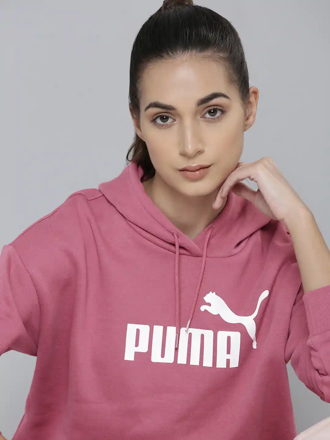 Buy Puma Women Pink Essential Cropped Logo Printed Hooded Sweatshirt - Sweatshirts for Women 18982858 | Myntra
