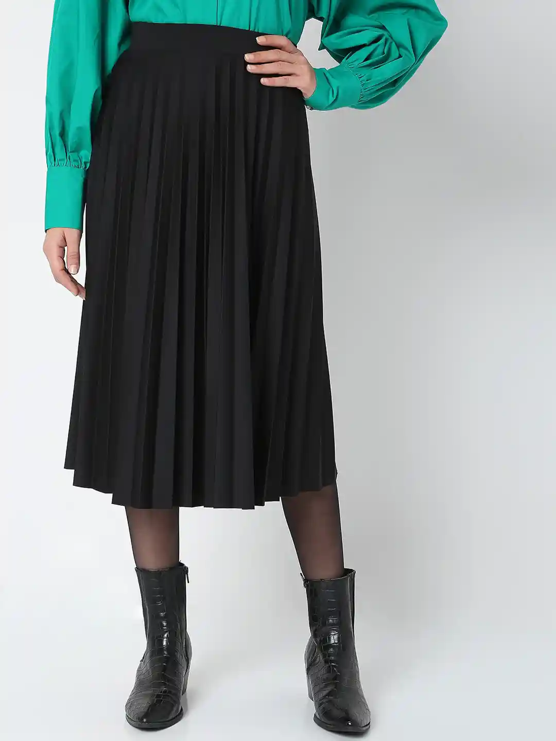 Buy Vero Moda Women Black Solid Pleated Maxi Skirt Skirts for