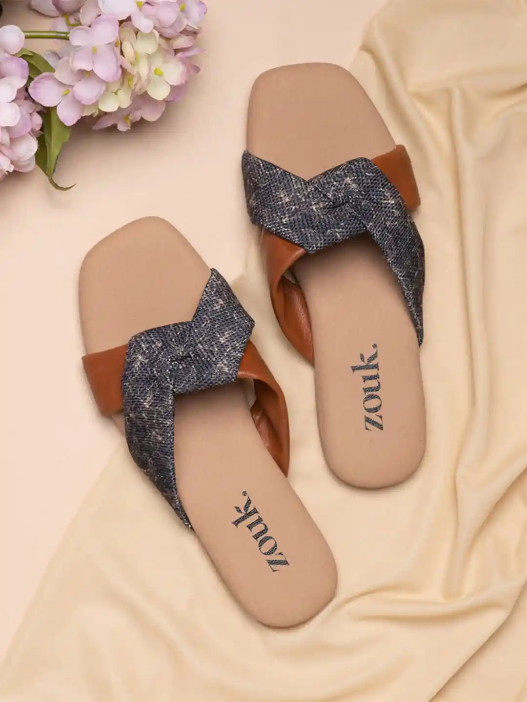 Buy ZOUK Women Black Beige Printed Open Toe Flats Flats for