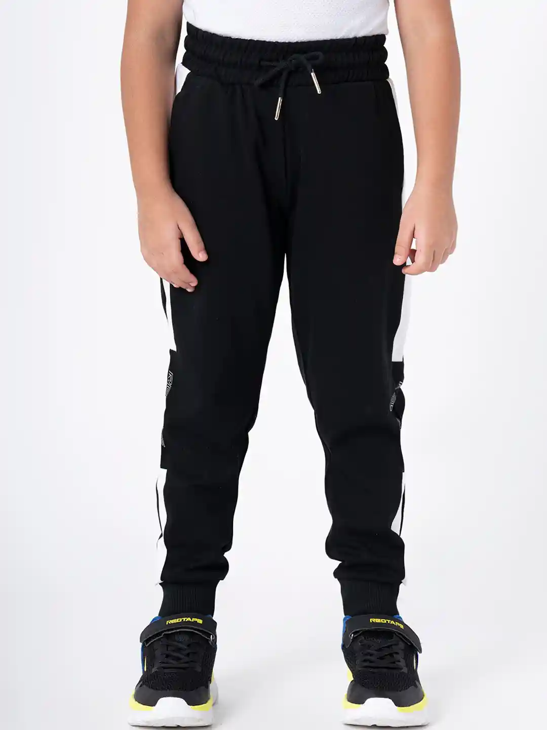 Red Tape Kids Girls Black Solid Joggers