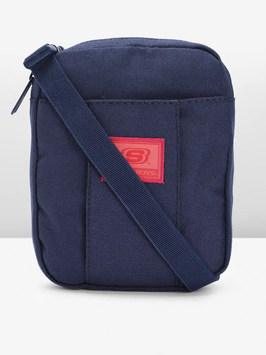 Buy Skechers Unisex Reporter Messenger Bag Messenger Bag for