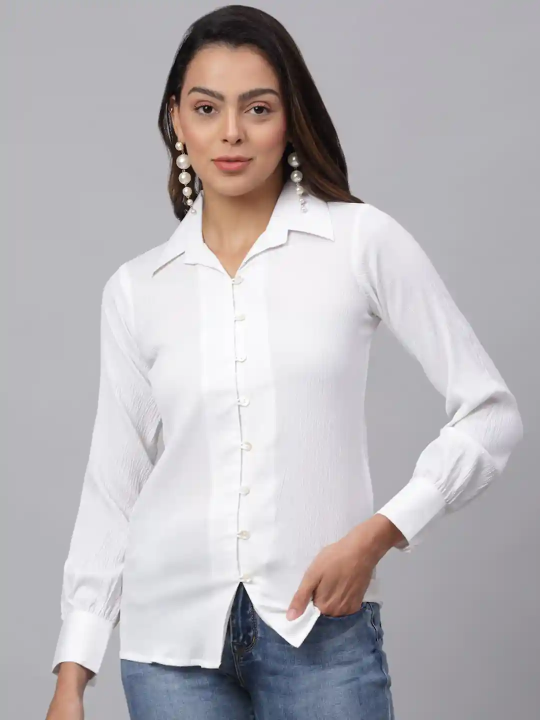 JAINISH Women White Solid Classic Casual Shirt