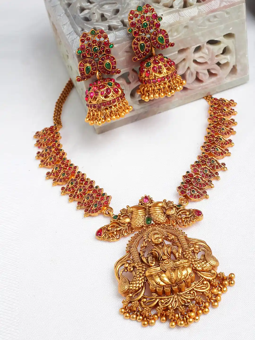 Buy PANASH Gold-Plated Stone-Studded Temple Jewellery Set